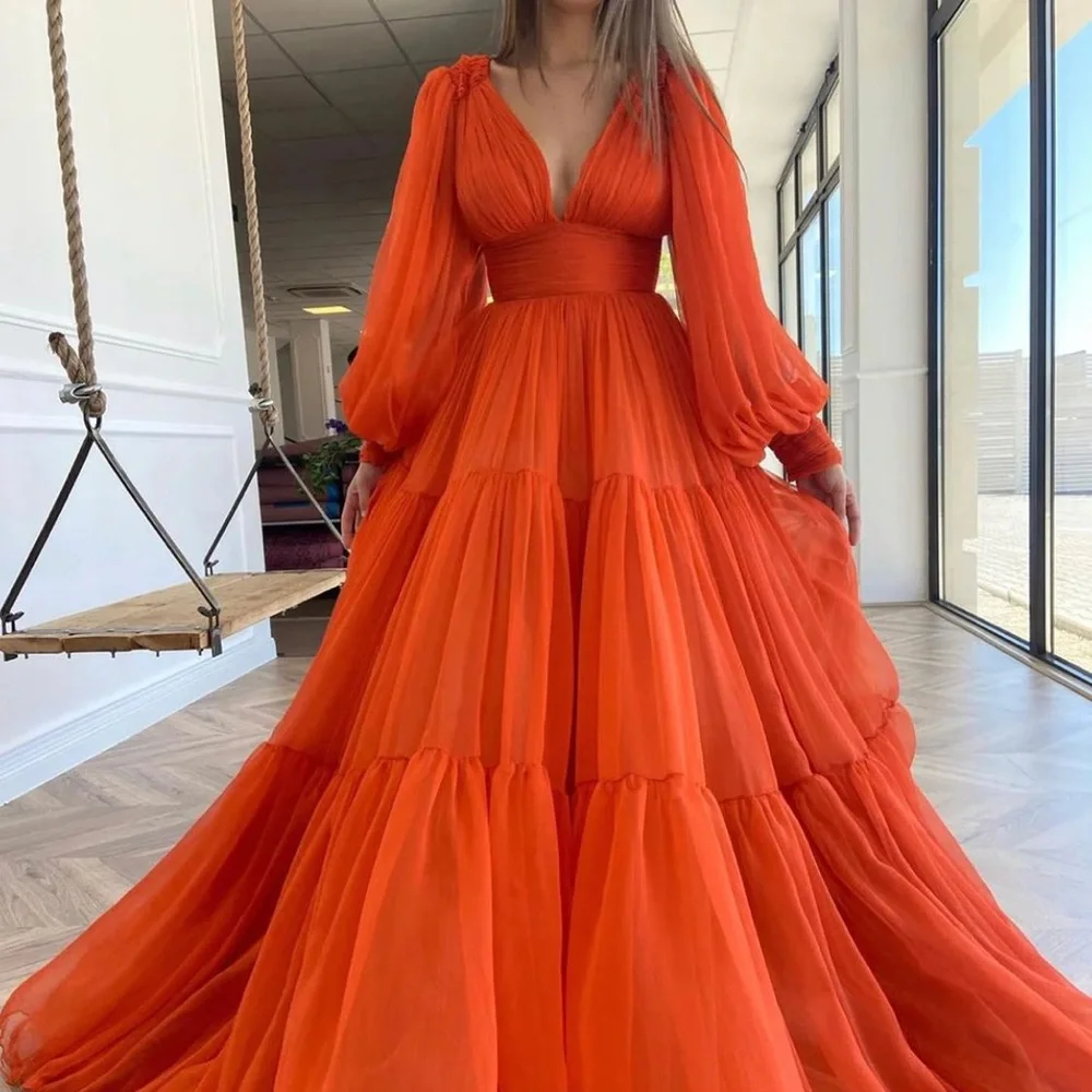 Gown dress Perfect for photo shoot 🧡 - Picture 5 of 16